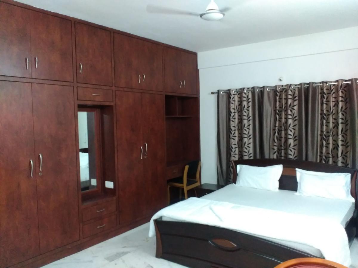 Fresh Living Prime Banjara Hotel Hyderabad Exterior foto